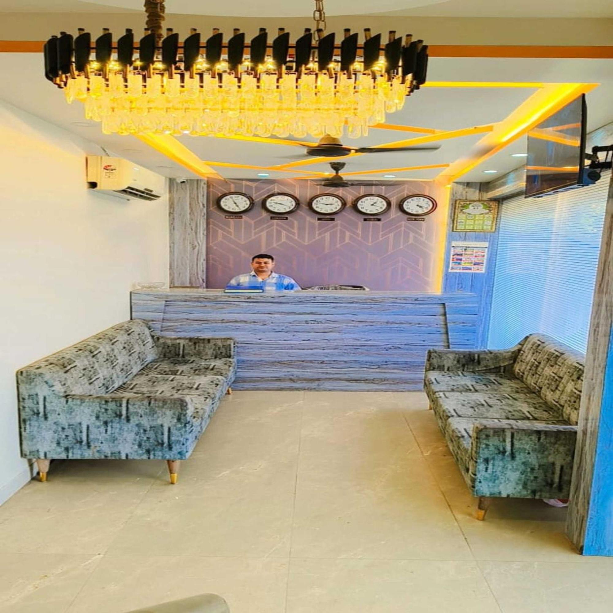 Hotel Pride Suites - Kurla West 뭄바이 외부 사진